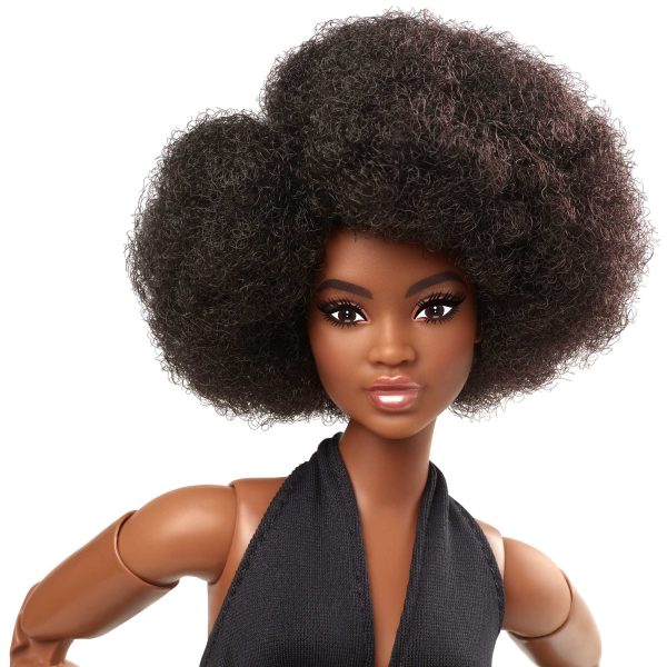 Barbie Signature Posable Barbie Looks Doll (Curvy, Brunette)