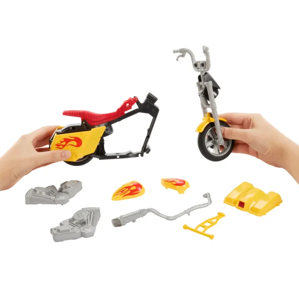 WWE Action Figure Vehicle Wrekkin Python Power Slamcycle With Hulk Hogan Action Figure